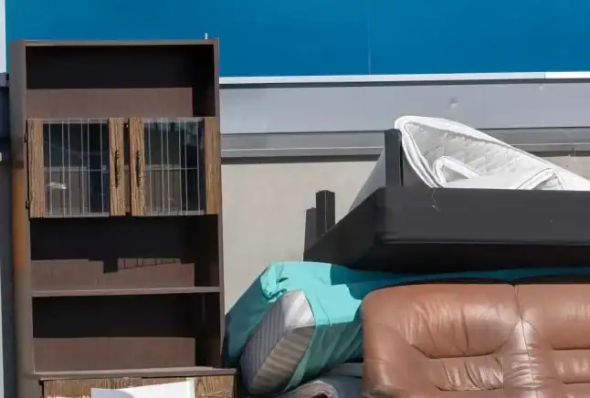 junk-removal-services-in-coto-de-caza-ca