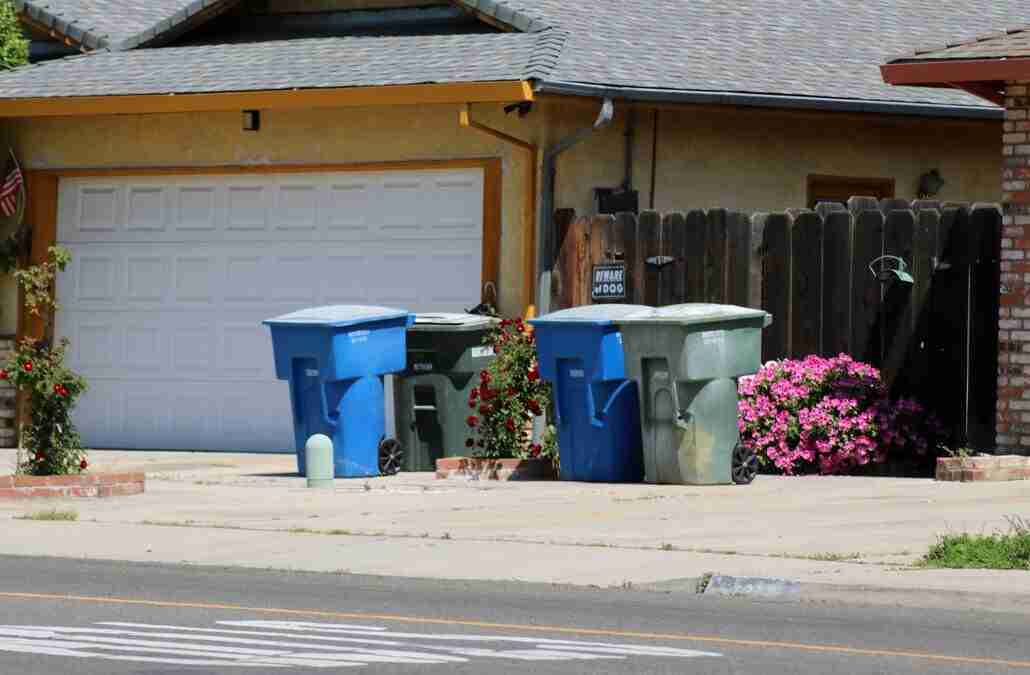junk-removal-services-in-costa-mesa-ca